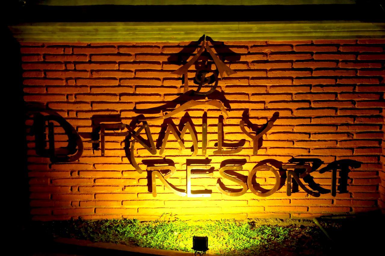 D Family Resort Анурадхапура Экстерьер фото